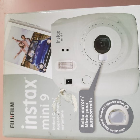 Fuji instant camera - Picture 2 of 2